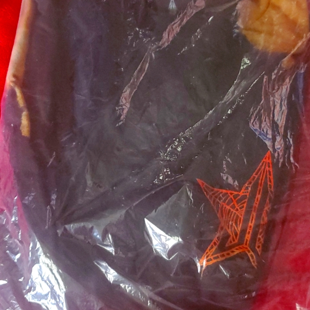 Jeffree star limited edition t shirt
